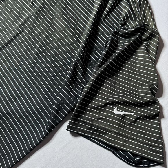 Nike Golf Tour Performance Men's M Dri Fit Short Sleeve Polo Shirt Black Striped - Picture 7 of 11